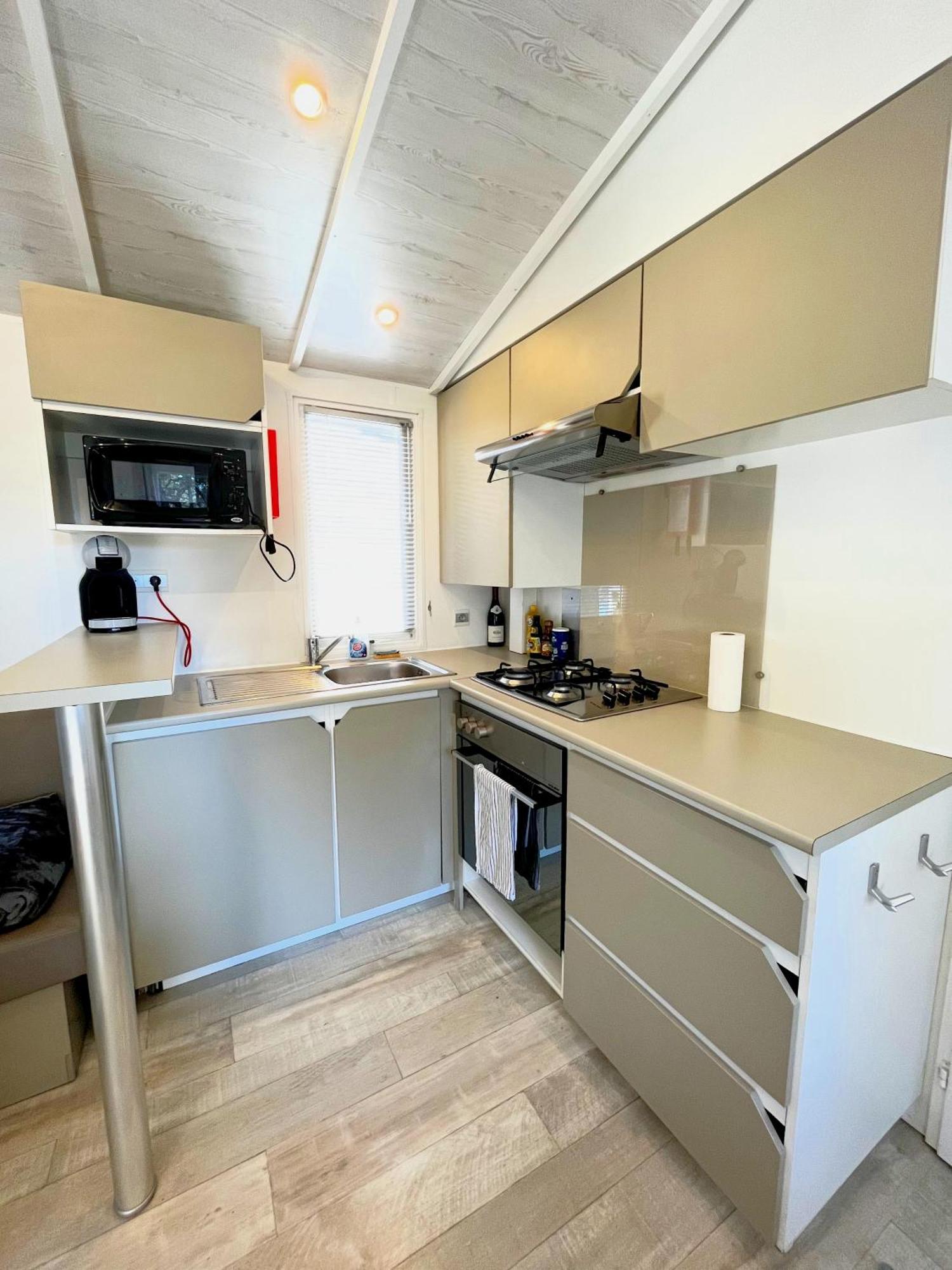 Mobil-Home Dans Camping 4* Saint-Laurent-du-Verdon Extérieur photo